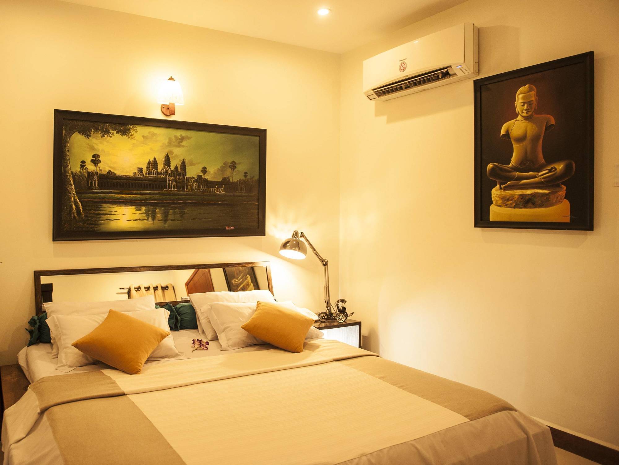 One Up - Banana Hotel Phnompenh Exteriér fotografie